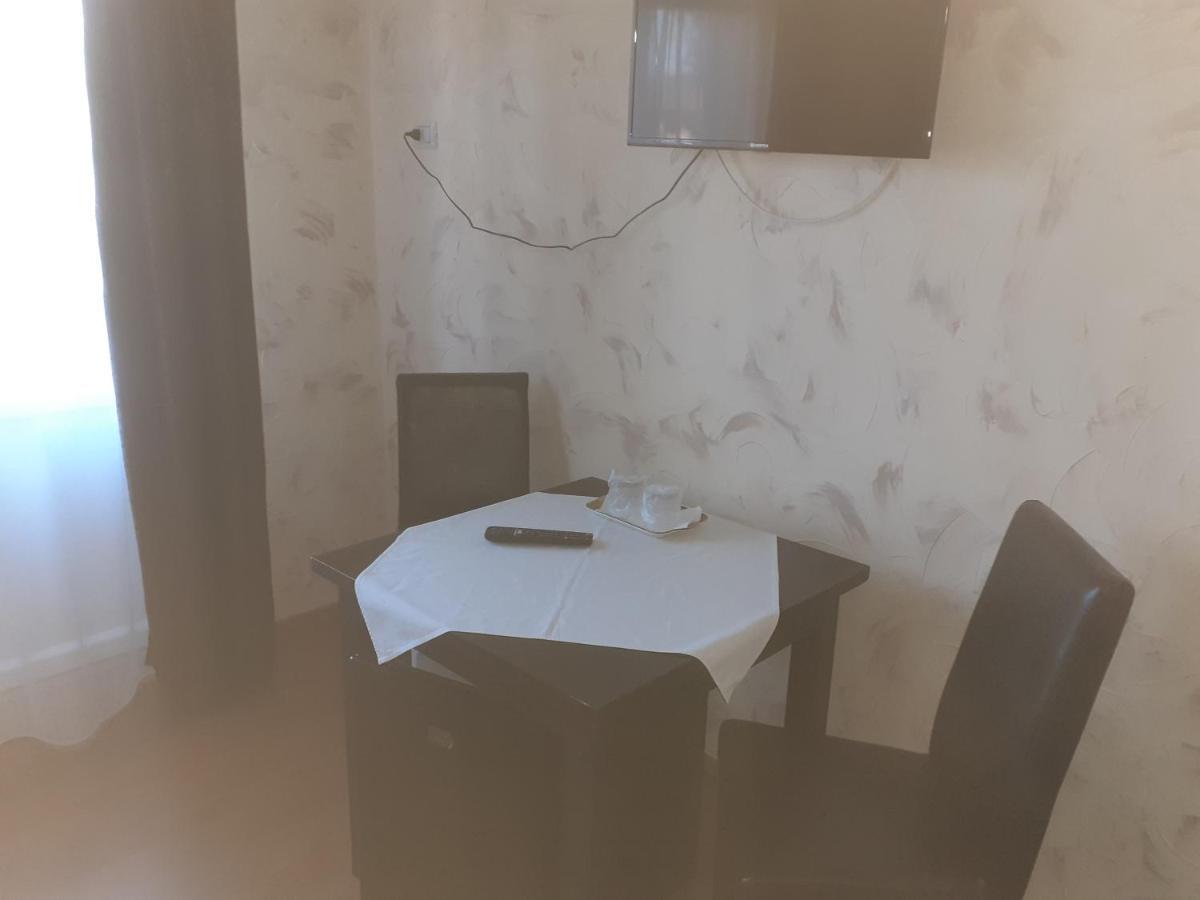 Pensiunea Mara Baiculesti Экстерьер фото