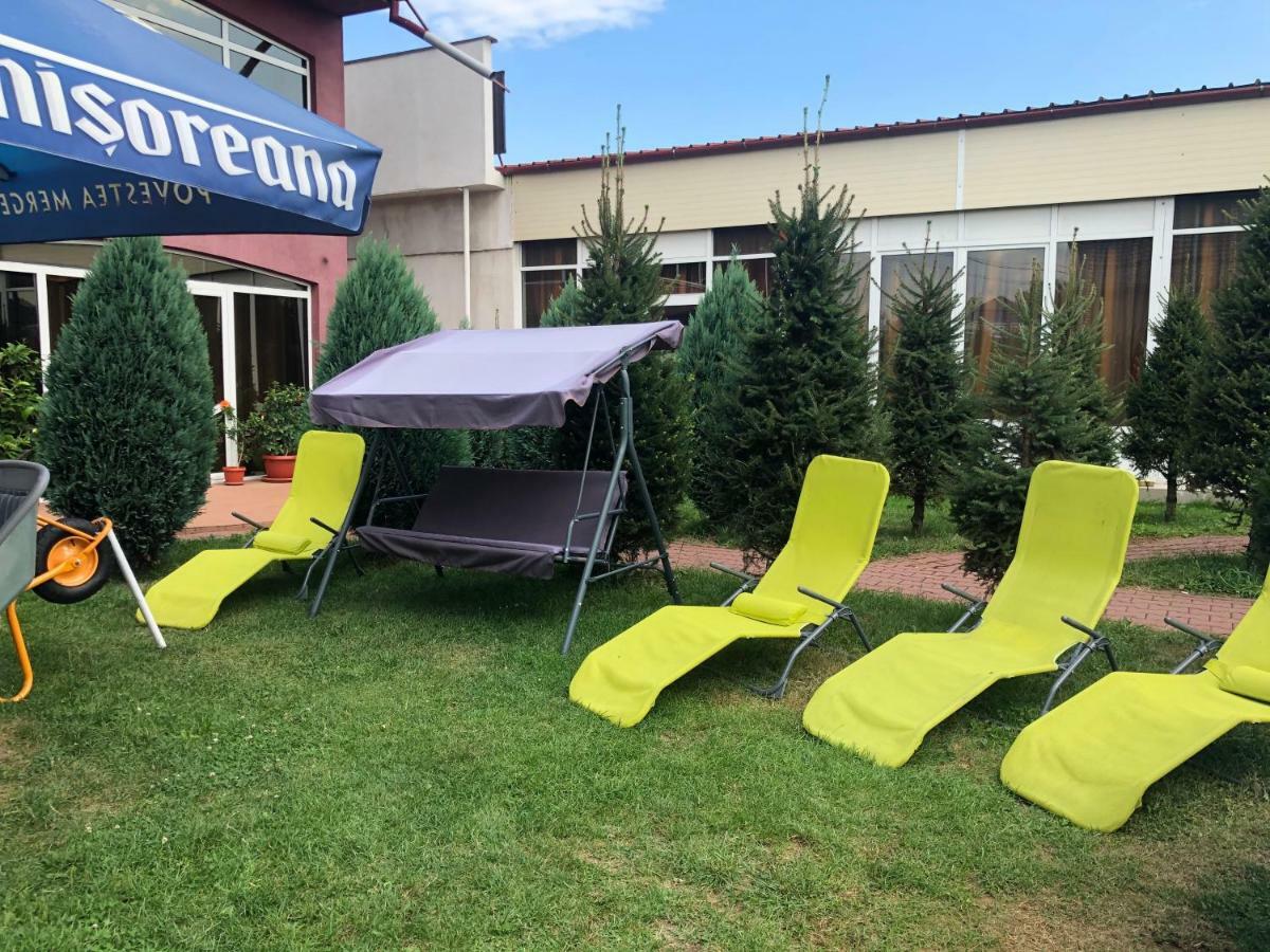 Pensiunea Mara Baiculesti Экстерьер фото